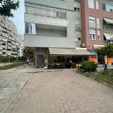 Amel Tirana
